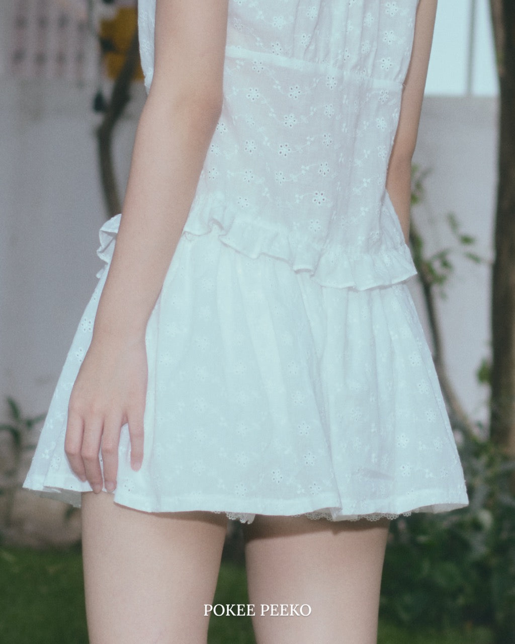 WYNN SKOT (WHITE EYELET)