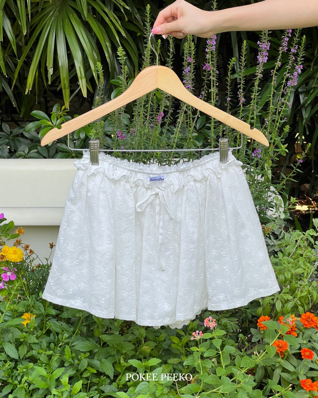 WYNN SKOT (WHITE EYELET)
